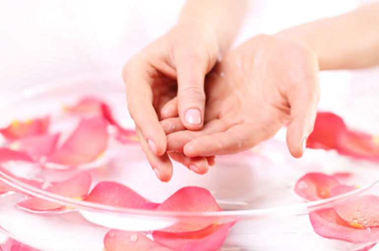 ハンドマッサージ資格リンパ