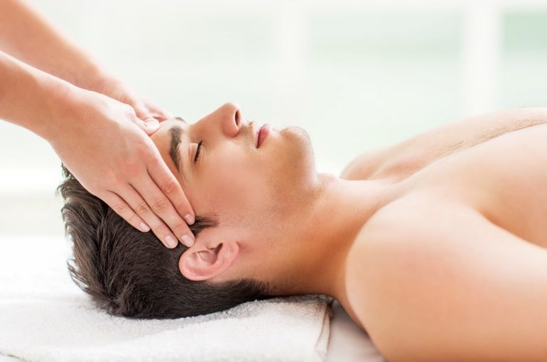 リンパマッサージ男性銀座