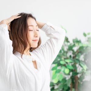 ヘッド　リンパマッサージ