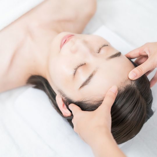 リンパマッサージの資格を取るならヘッド経路リンパケアケース