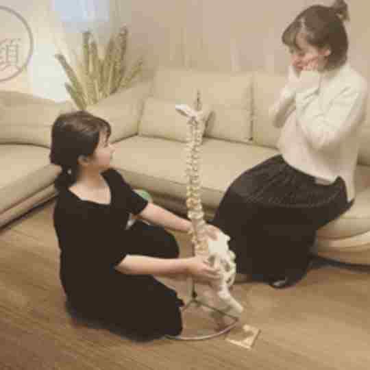 リンパマッサージの資格が取得できるSEAS中国四川校内観